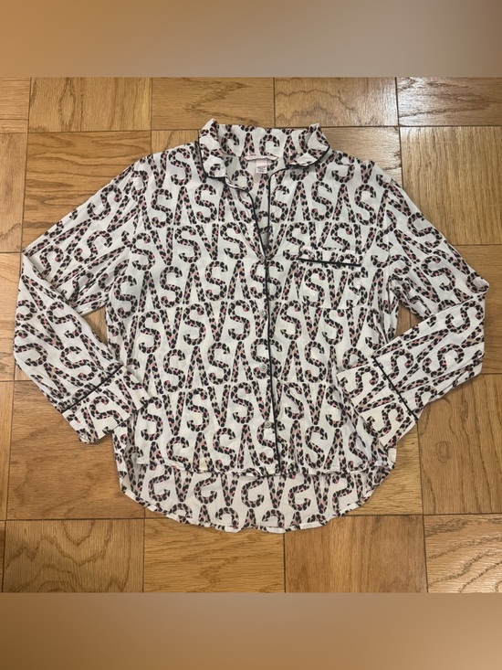 Victoria's Secret Other - Victoria Secret Button Down Pajama Top - Leopard and Pink